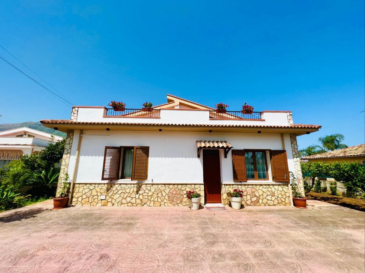 Villa Genova Carini Exteriér fotografie